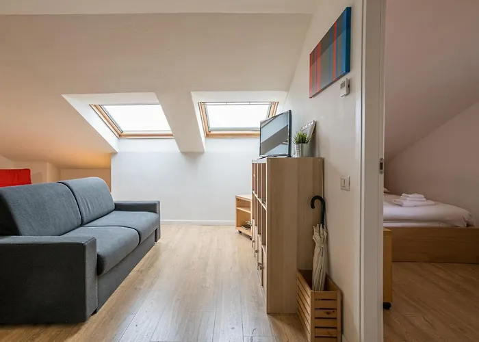 Como City Center Apartments!